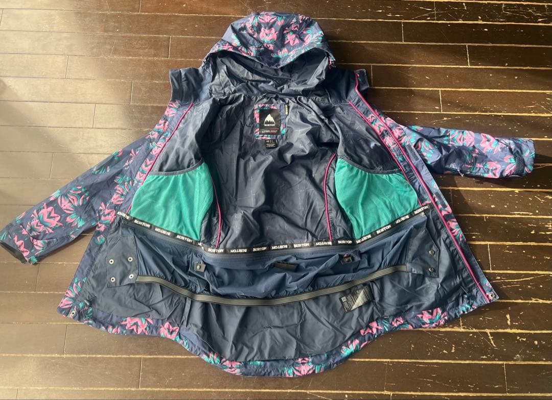 R*y様 スノーボードウェアセット（女性用）