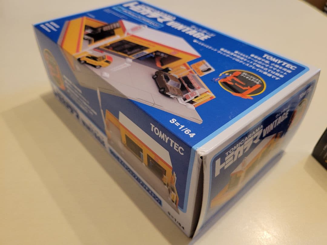 トミカラマ ヴィンテージ05b ブリジストン　ミニカー３台付き！