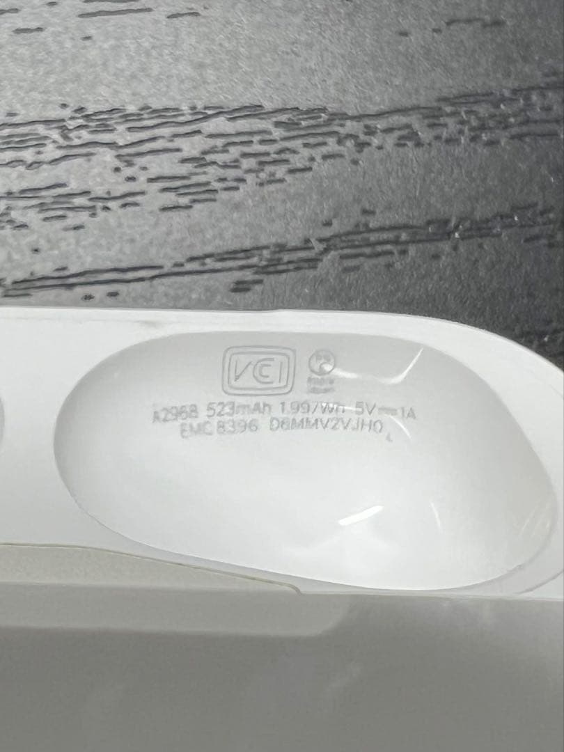 AirPods pro 第2世代 Apple 正規品　TYPE-C