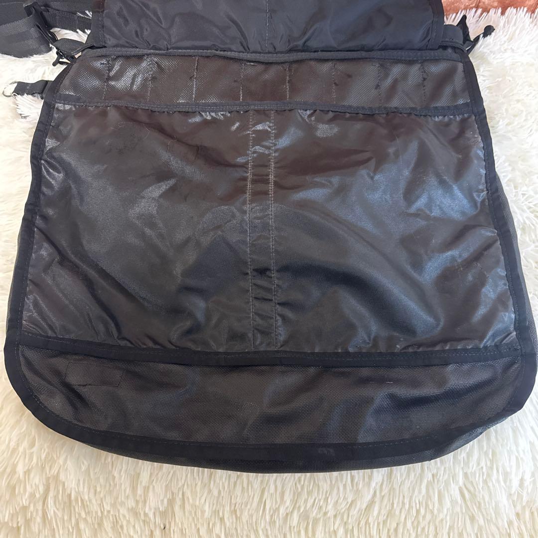 BRIEFINGブリーフィング　ヘルメットバック　ネオステルス