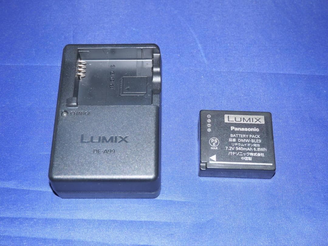 高画質　Panasonic　LUMIX DMC-GF3　ボディ　人気色のホワイト