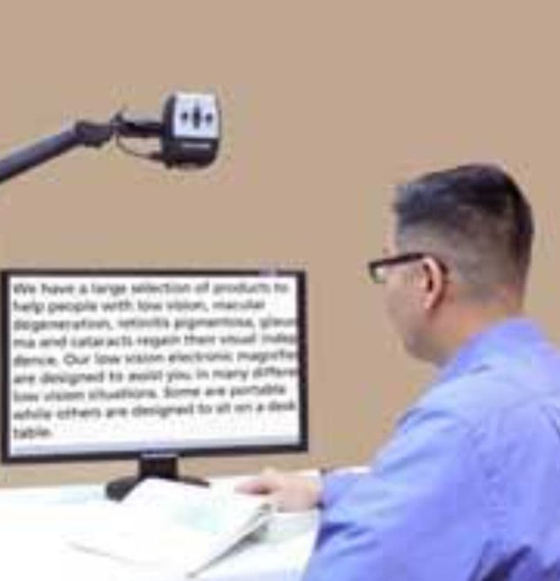 拡大読書機 アクロバットHD 拡大鏡 ルーペ 視覚補助 据え置き型 リモコン付