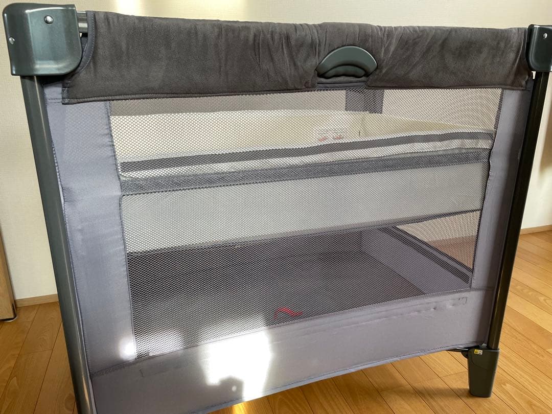 美品　Aprica　アップリカ　ココネルエアープラス　ベビーベッド