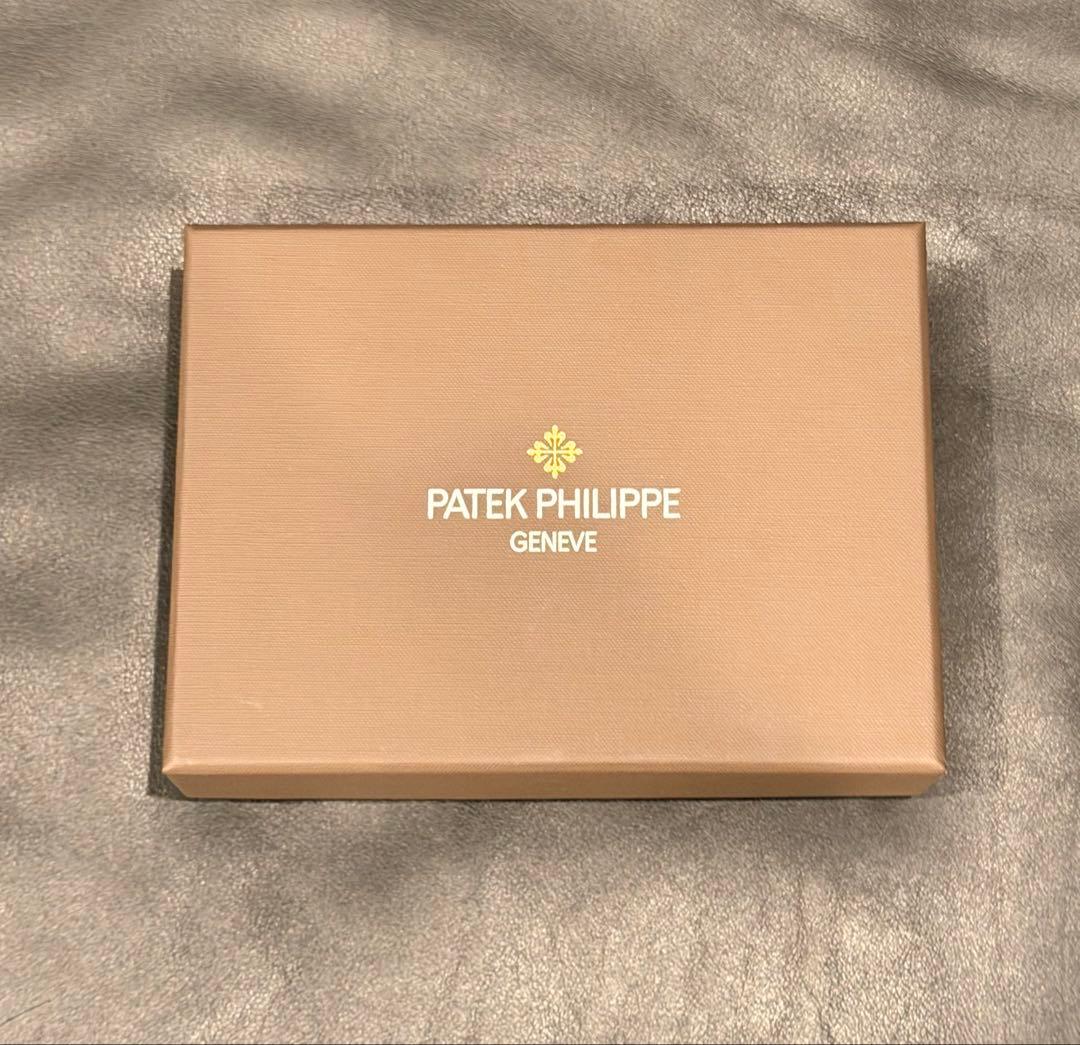 PATEK PHILIPPE イベント限定品アイスキューブスタンプとカタログ