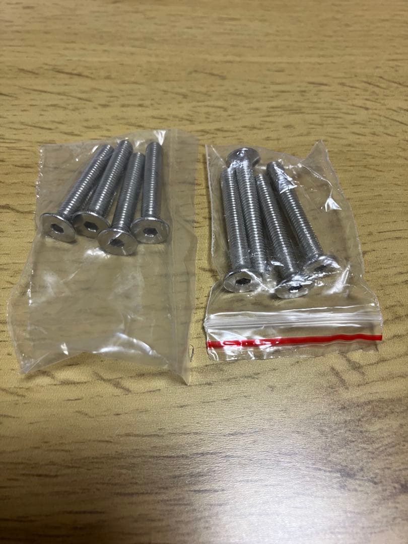 新品未使用　アコサット　タンクキャップ（ブラック）Kawasaki車　汎用