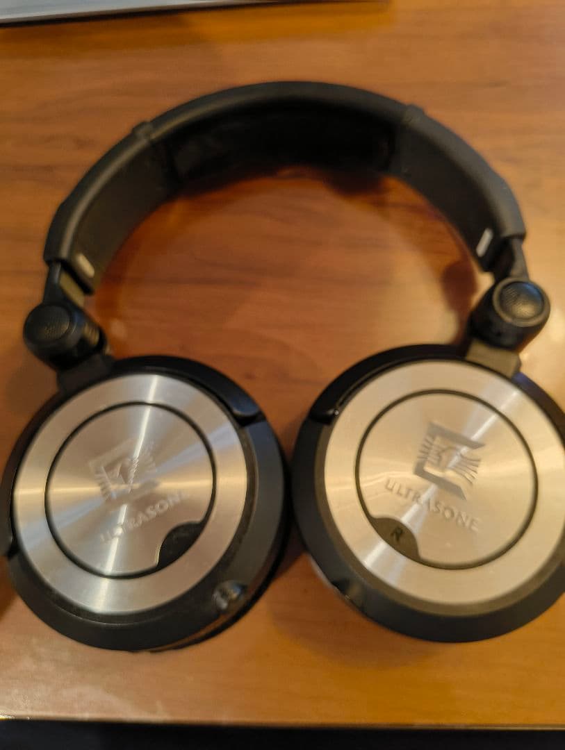 ヘッドホン ultrasone pro900