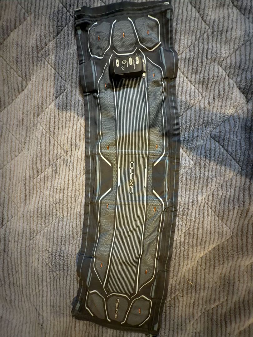 シックスパッド　SIXPAD コアベルト　Mサイズ　バッグ付き