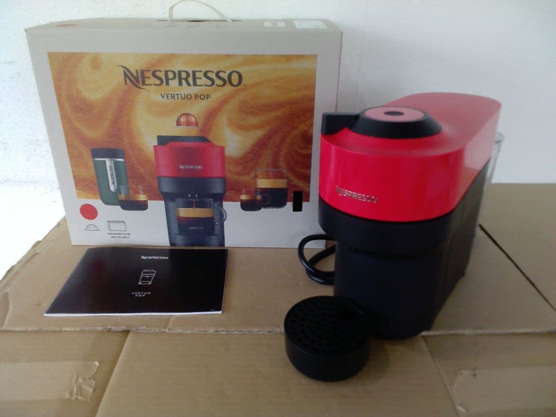 ネスプレッソ　コーヒーメーカー　カフェ　カプセルセット　GCV2　2022年製