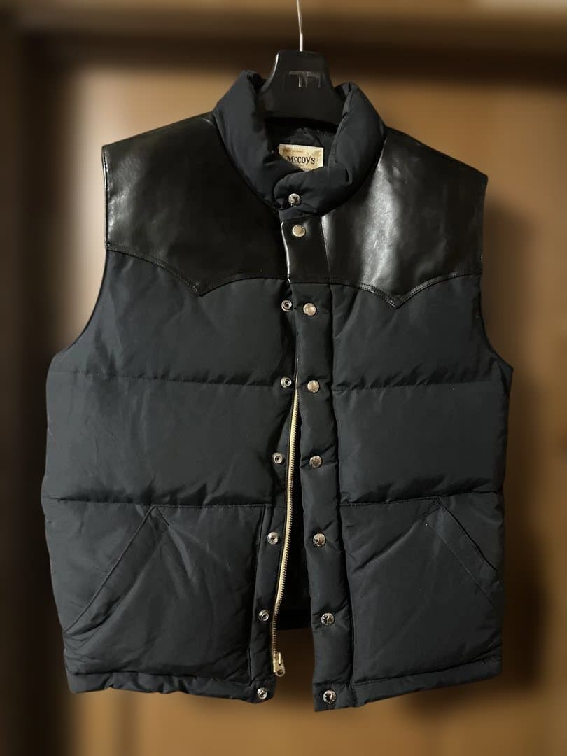 リヤルマッコイズレザーヨークダウンベストジャケット