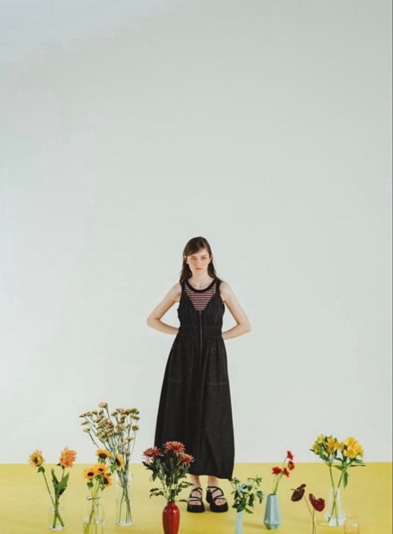 PINUE シャーリングキャミワンピース DENIM（デニム） sサイズ