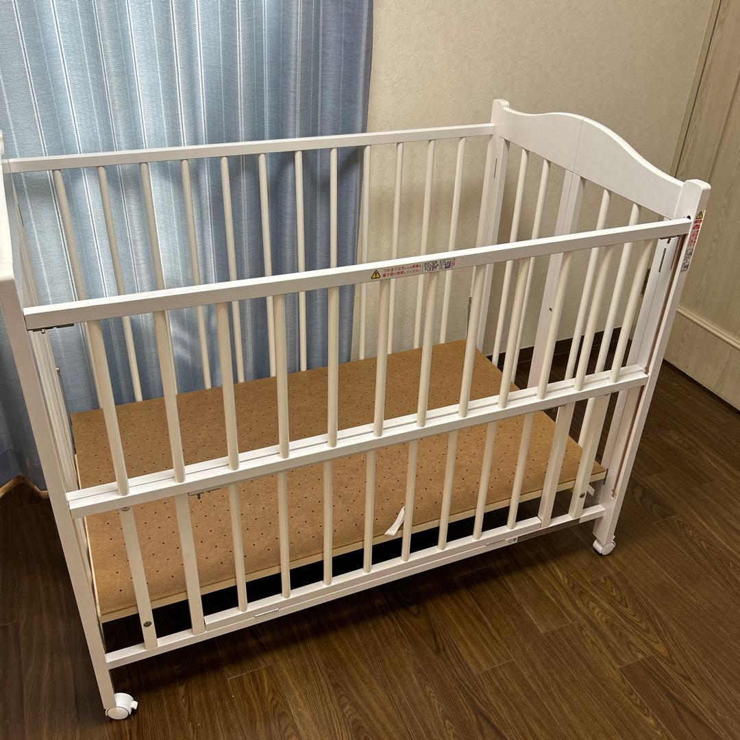ベビーベッド チェリッシュ　ホワイト　引き取り希望　配送相談