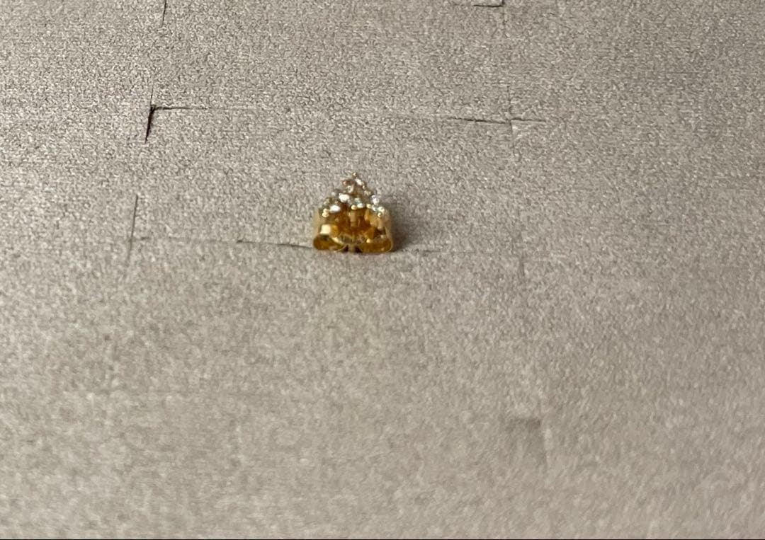 ete レタード　ダイヤモンド　イニシャル　ピアス