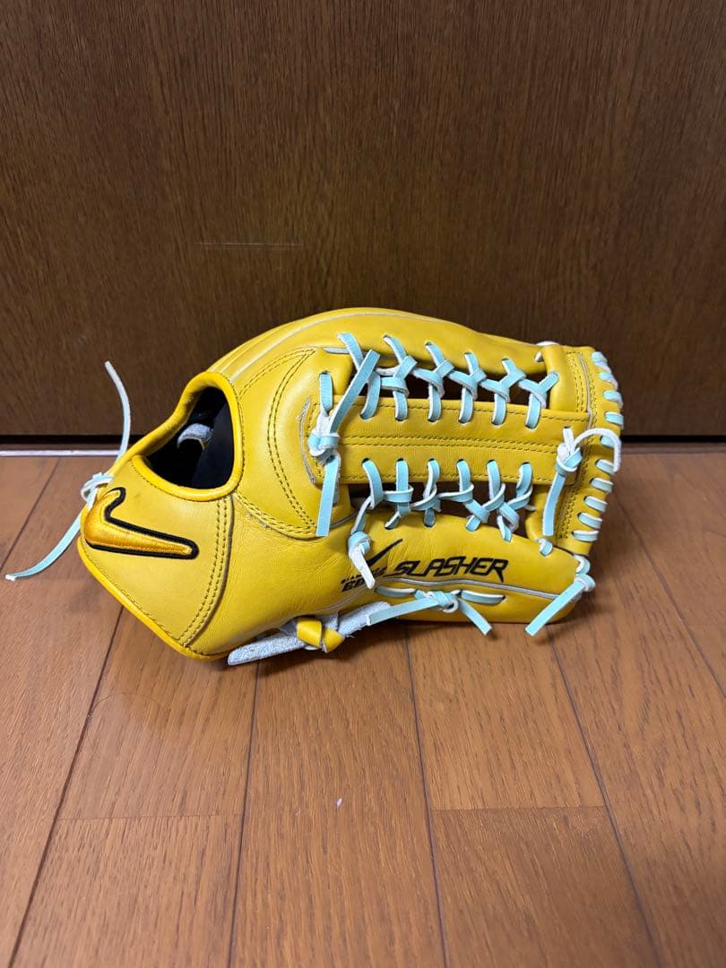 ナイキ　軟式グローブ　オールラウンド用