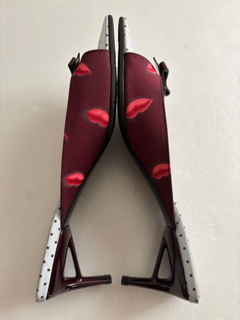 超美品　プラダ　PRADA リップ柄ミュール　90's vintage