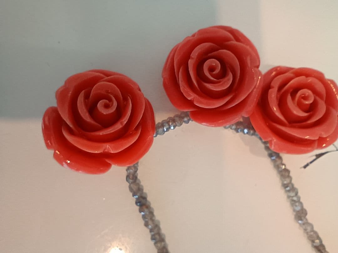 シルバー925留め具付き珊瑚ピンクバラのネックレス