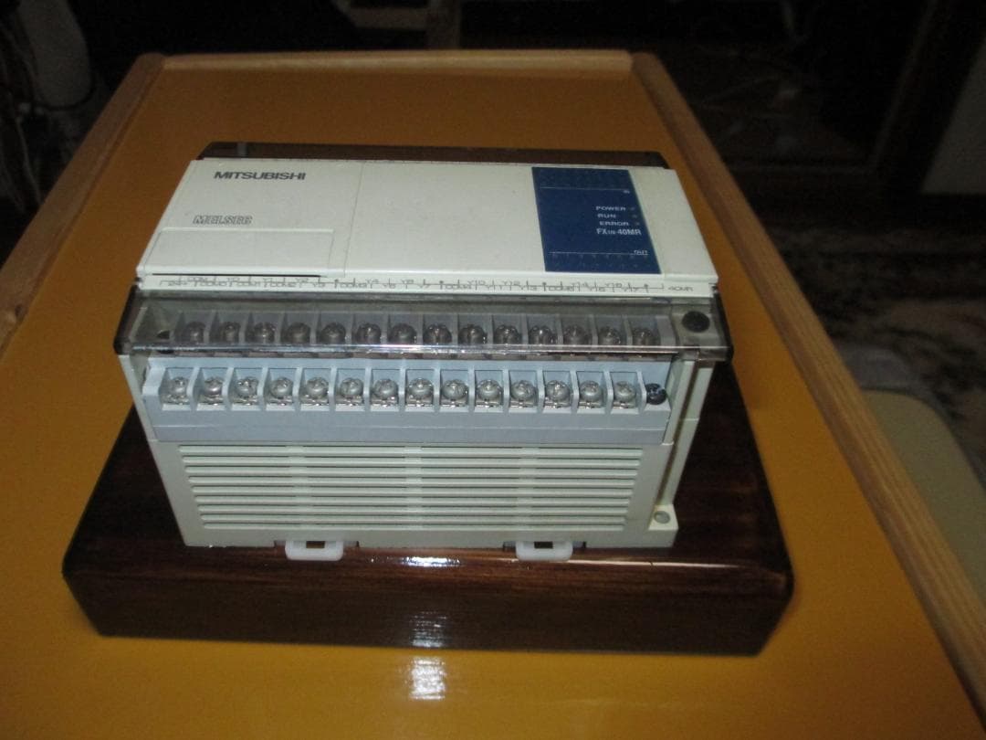 三菱シーケンサー FX1N-40MR