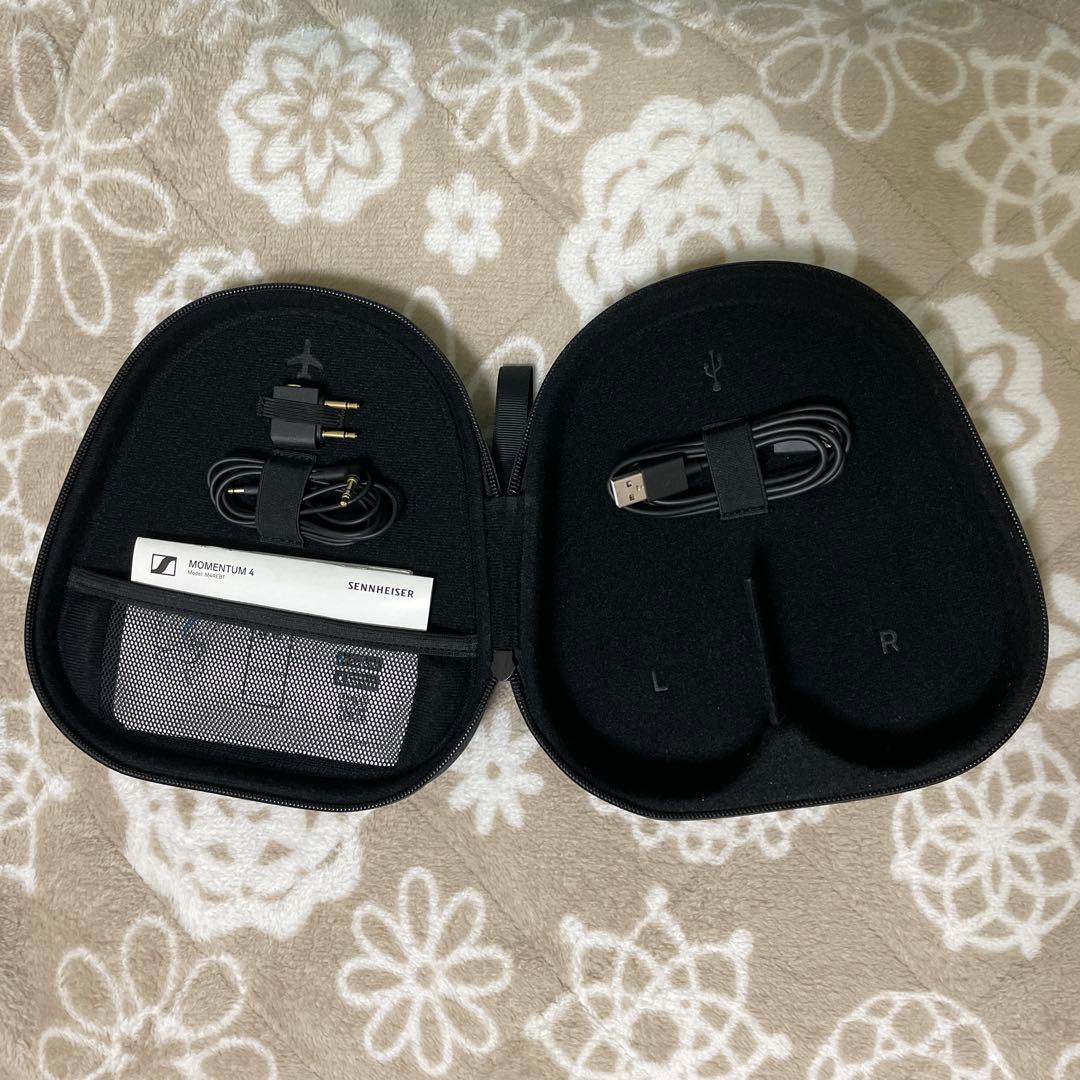 「hello」 Sennheiser Momentum 4