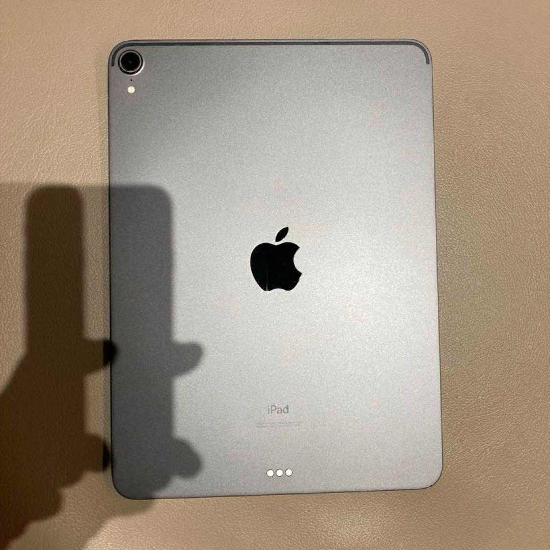 【極美品】iPad Pro 11 1世代 Wi-Fi 256GB グレイ　ペン付