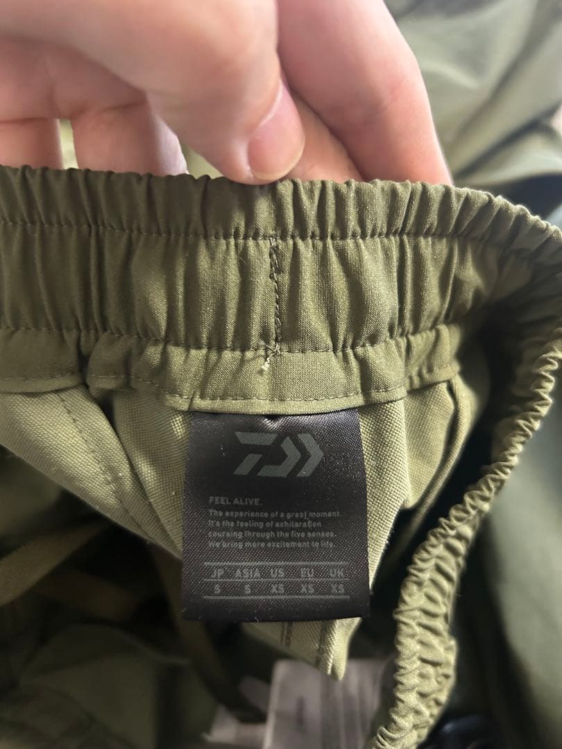 パンツ DAIWA PIER39 Loose Stretch 6P Mil Pants