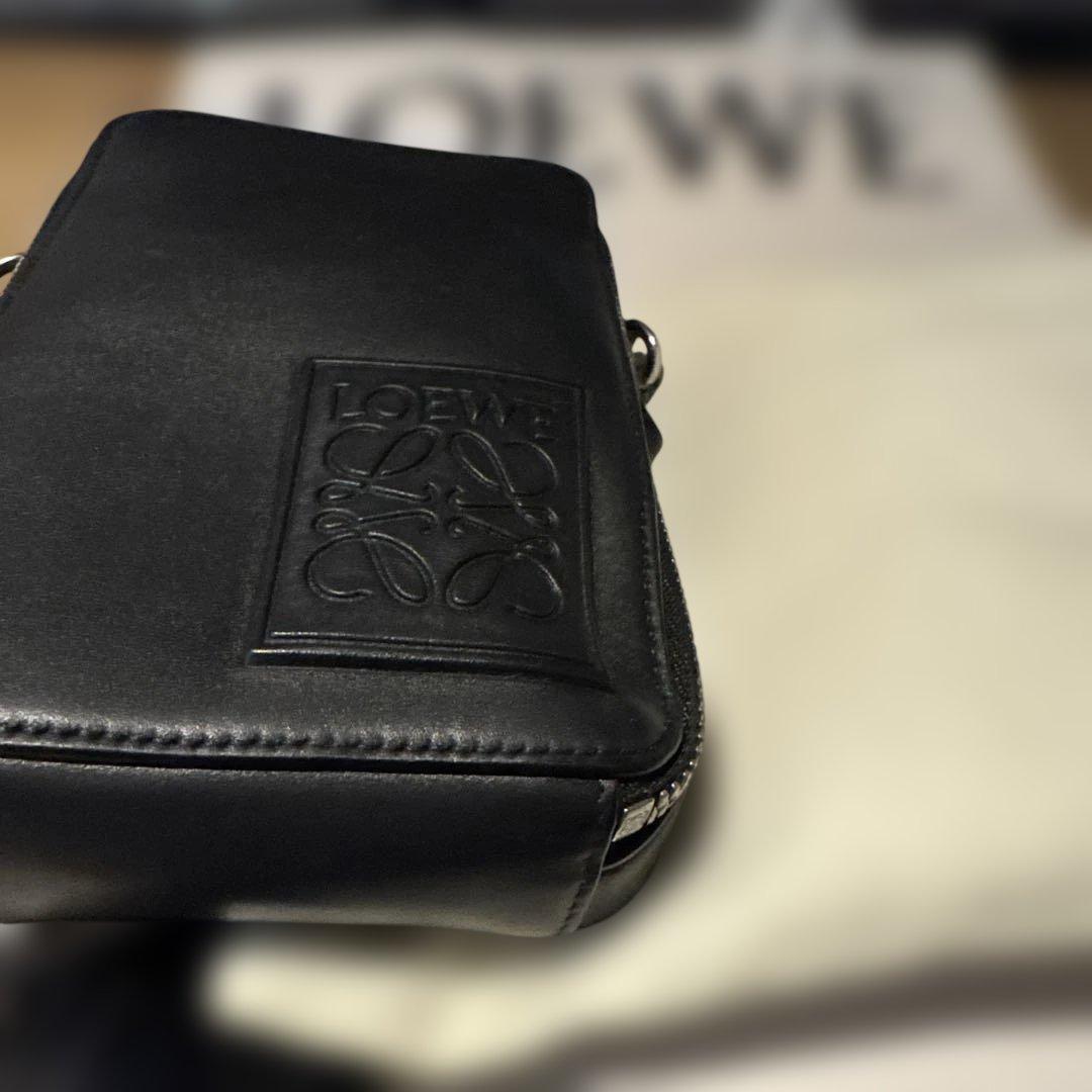 LOEWE レザー ショルダーバッグ ブラック