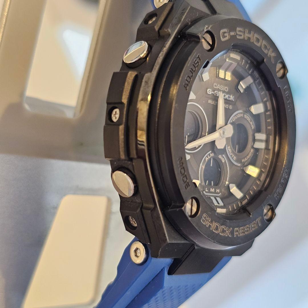 CASIO G-SHOCK GST-W300G-2A1JF ブルー