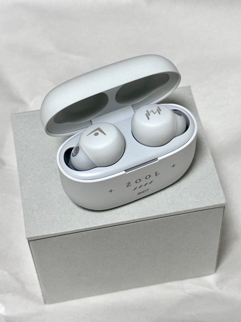 【出品期間限定】アイドリッシュセブン ワイヤレスイヤホン　ホワイト　亥清悠