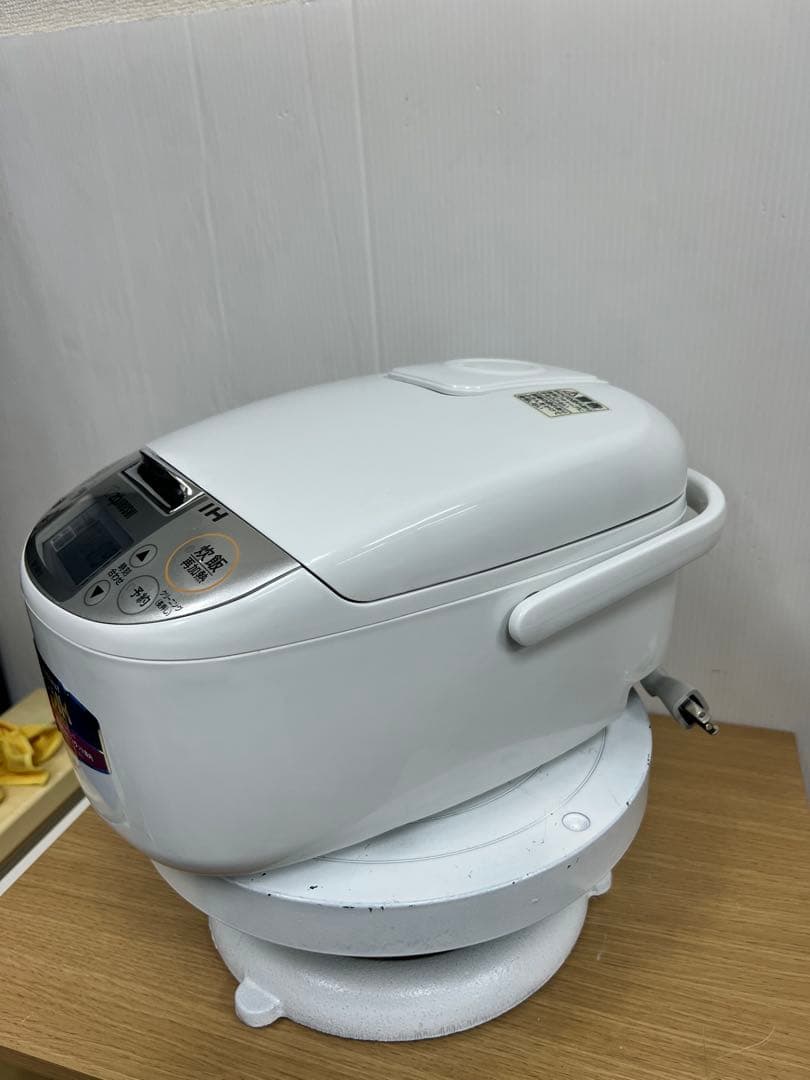 象印 IH炊飯器 NP-XB10 ホワイト 1.0L（5.5合）2020年製