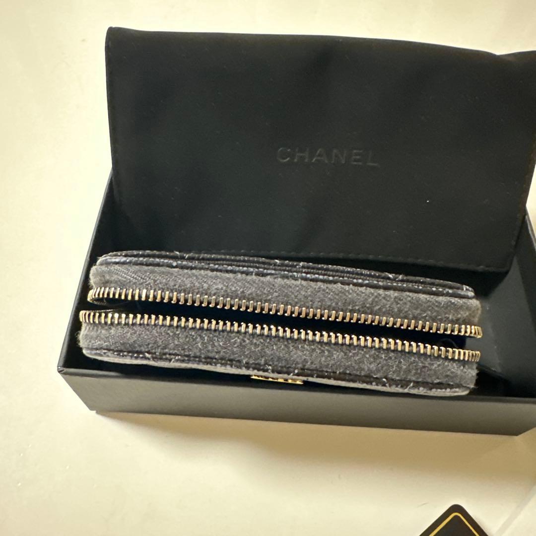 CHANEL シャネル　キャビアスキン　マトラッセ　ケース　財布