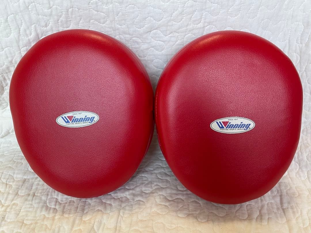 新品 ウイニング ボクシング パンチングミット CM-50
