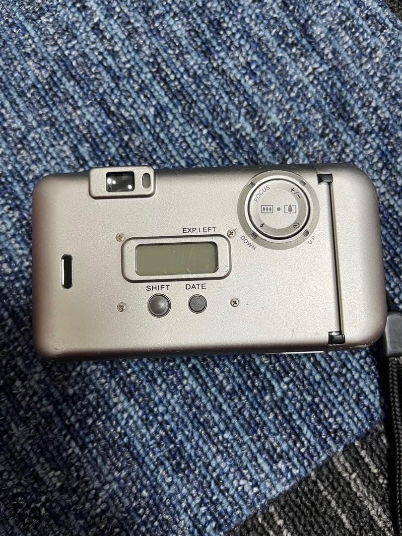 フィルムカメラ FUJIFILM TIARA ZOOM SUPER-EBC