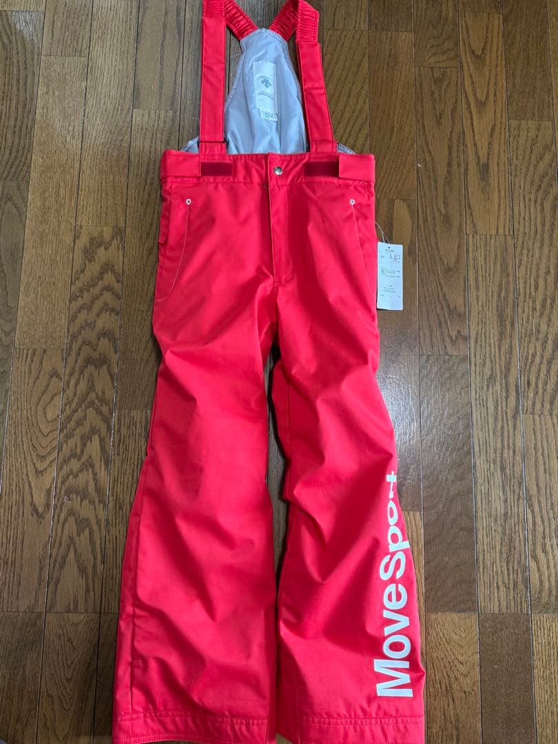 【新品未使用 タグ付き】デサント Move Sport スキーウェア130サイズ