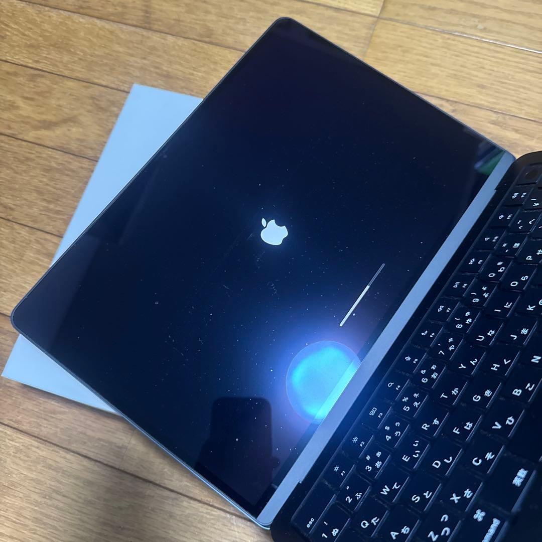 【美品】MacBook Air 13inch M2チップ　ミッドナイト