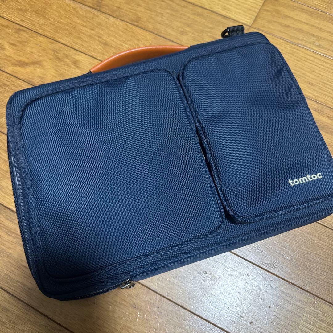 【美品】MacBook Air 13inch M2チップ　ミッドナイト