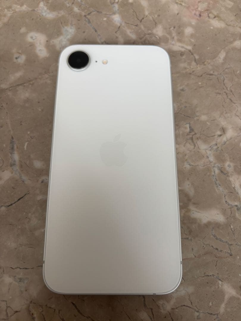 スマートフォン本体 Apple iPhone 16e 256GB