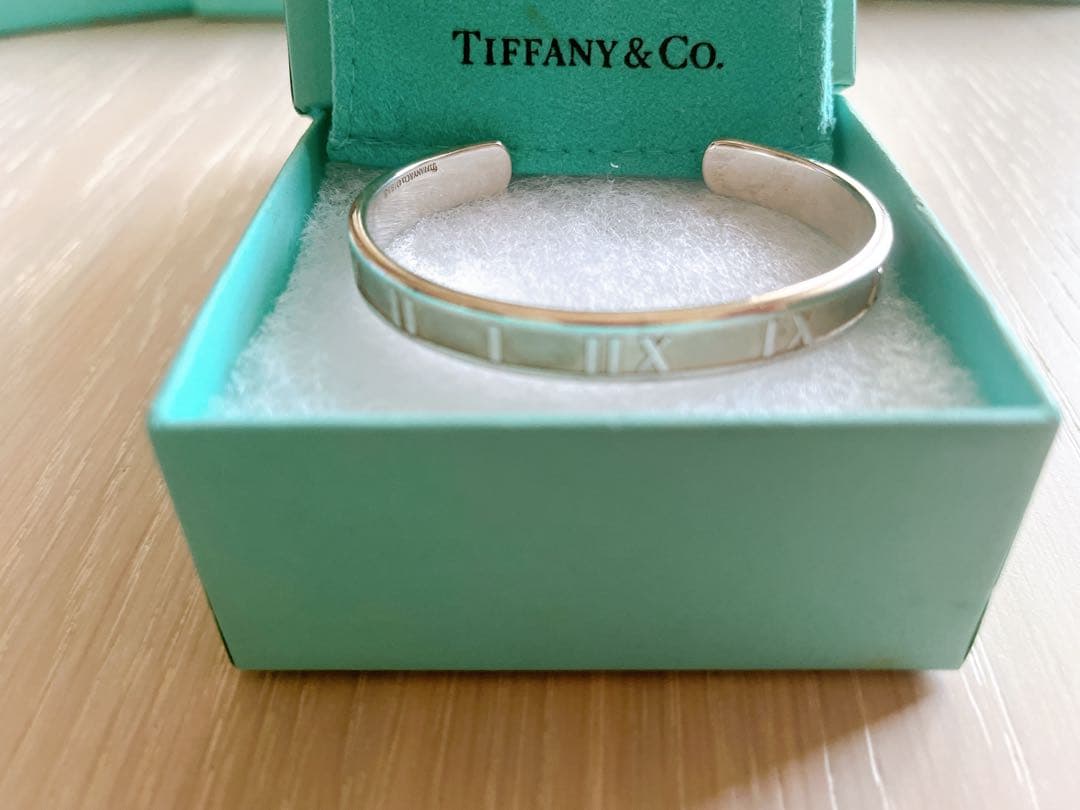 ティファニー アトラス カフ　シルバー　バングル