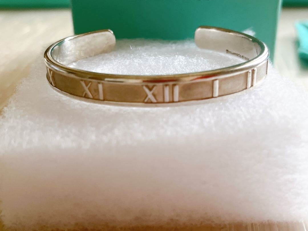 ティファニー アトラス カフ　シルバー　バングル