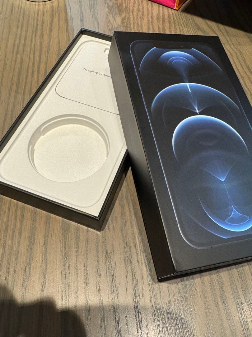 iPhone 12 Pro Max パシフィックブルー 256 GB au