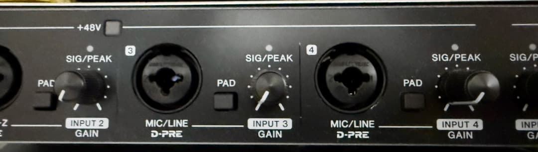 Steinberg　UR816C 現行品オーディオインターフェース　本体電源のみ