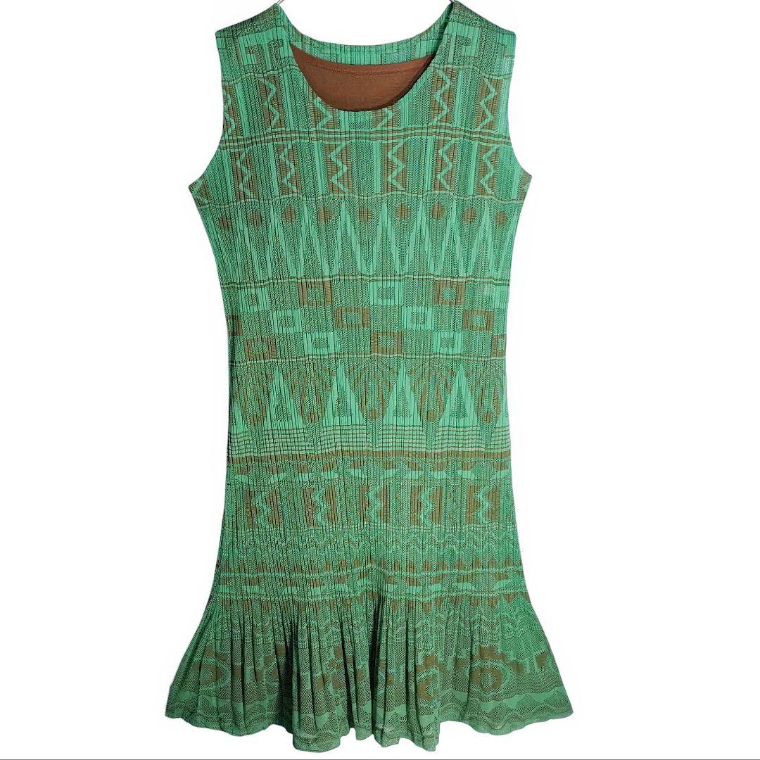 ☆ プリーツプリーズ イッセイミヤケ インナー付き メッシュ ワンピース ☆