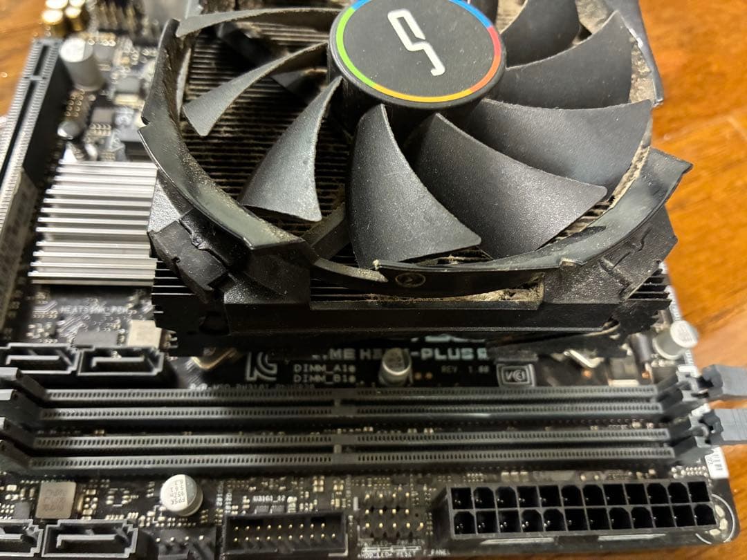 m*o様 Intel Core i9 9900K CPU + マザボ + 32G