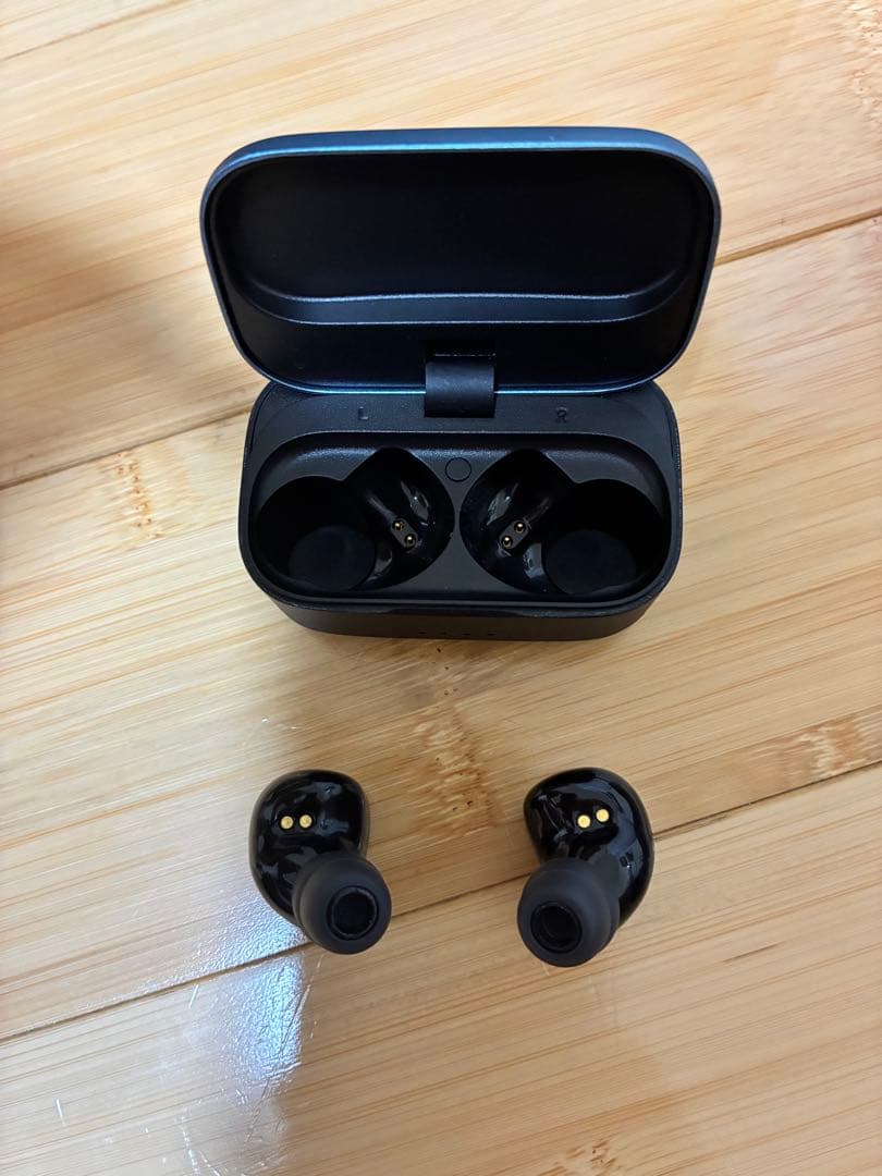 イヤホン FoKus Mystique