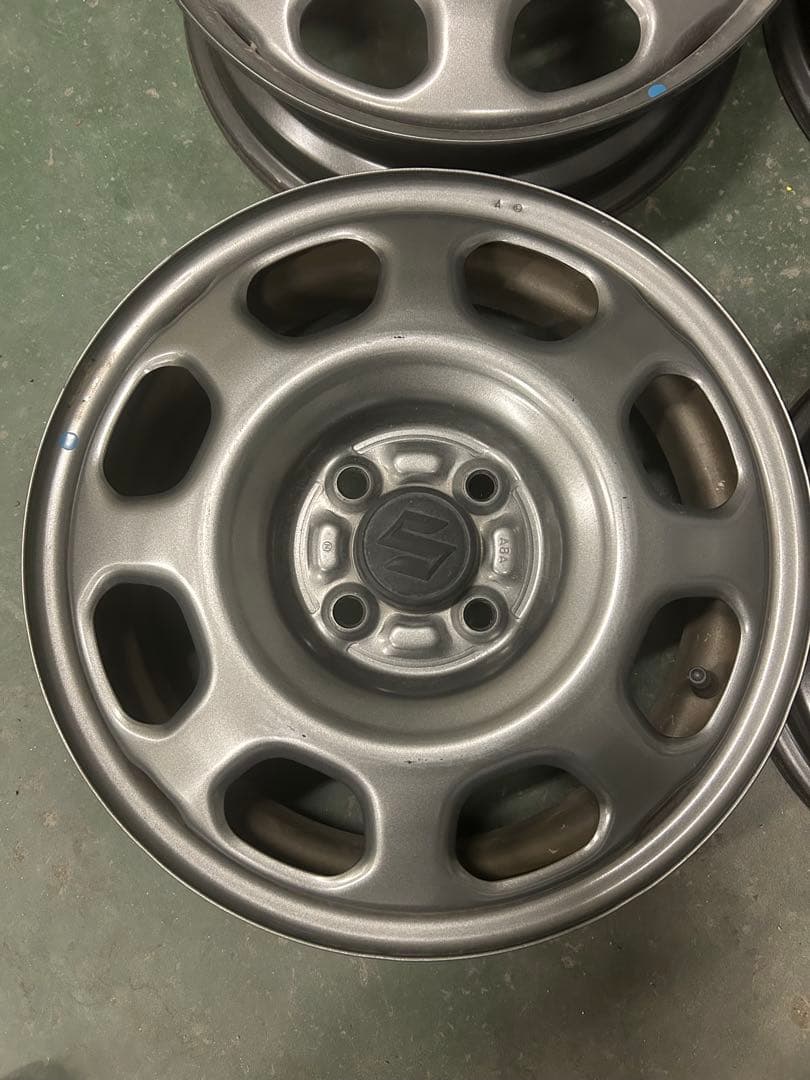 ハスラー　純正ホイール　15インチ