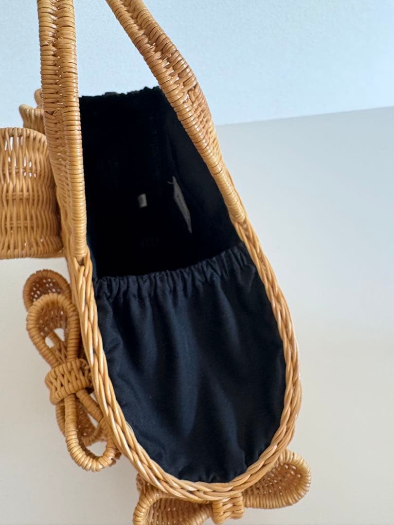 アナトリエ　Anatelierリボン かごバッグ