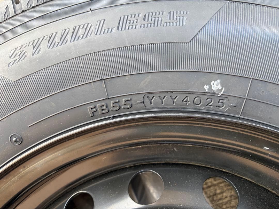 YOKOHAMA ice GUARD iG91 195/80R15 タイヤセット