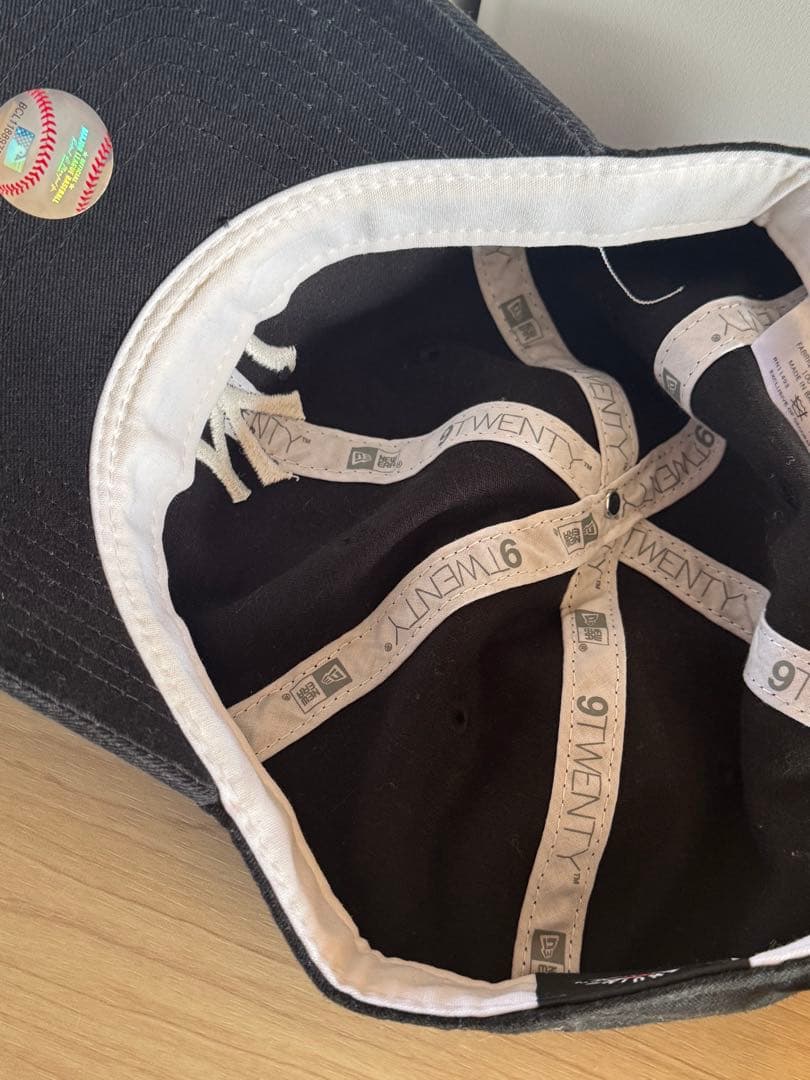 ニューエラ　エメレオンドレ