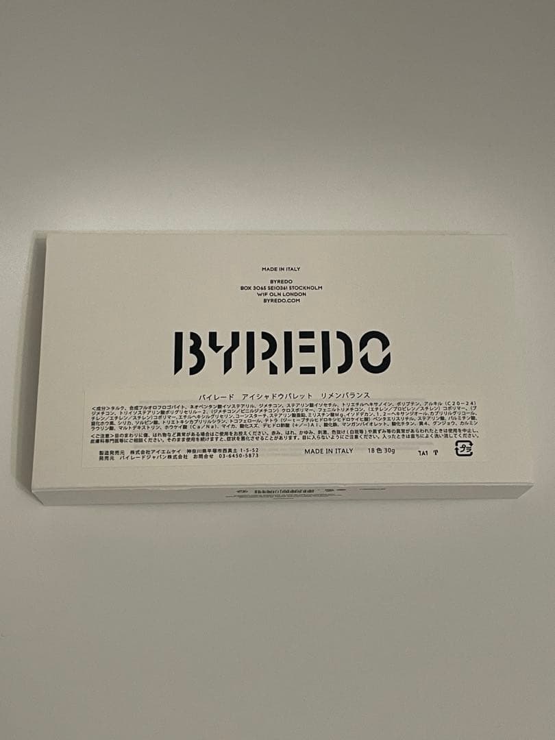 アイシャドウ BYREDO remembrance