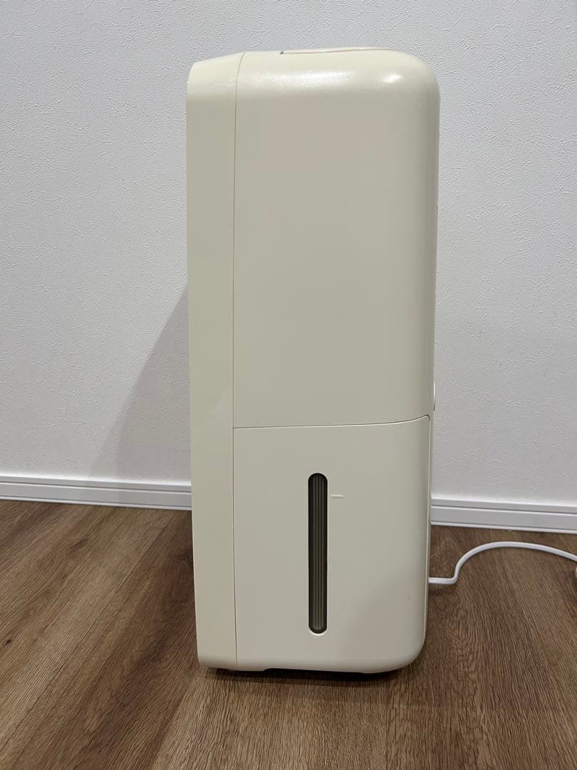 SHARPシャープ　除湿機 CV-J71