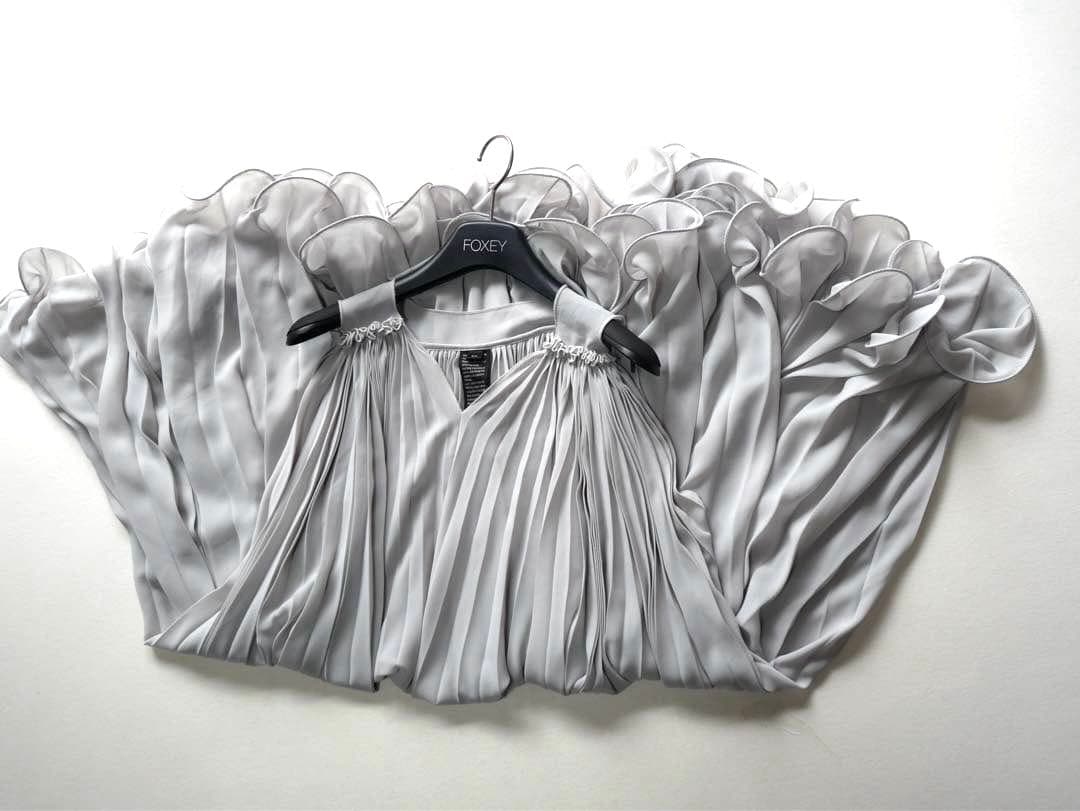 SOV. ダブルスタンダードクロージング♪ ボリュームプリーツワンピース