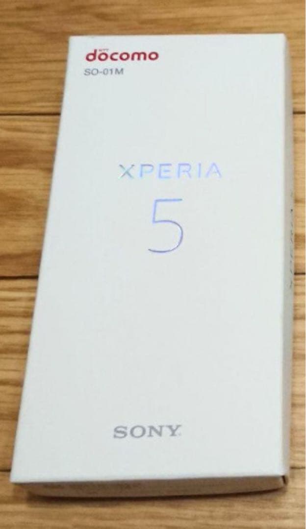 ☆ 新品未使用品 Xperia 5 SIMフリー　ドコモ　docomo正規品⭐︎