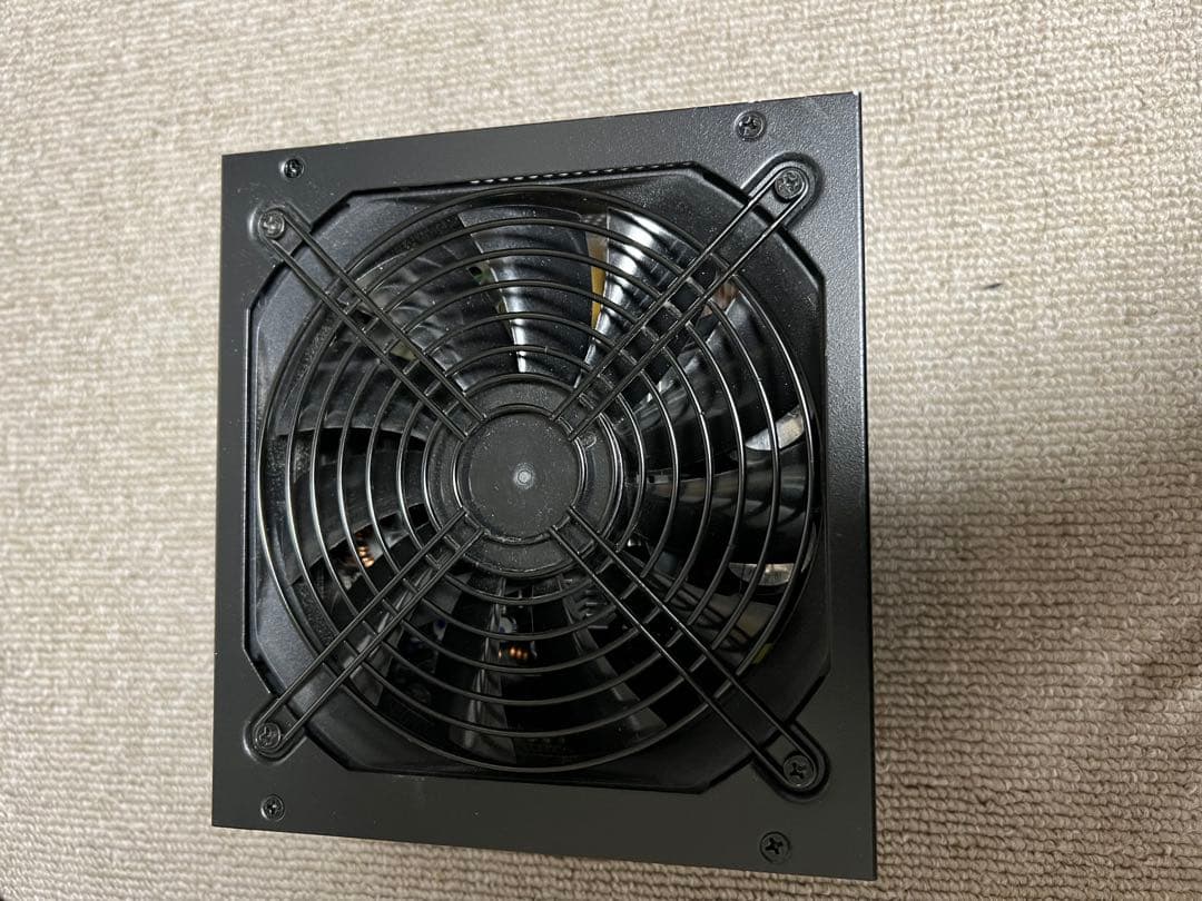 玄人志向 KRPW-GR1000W/90+ 1000W電源ユニット